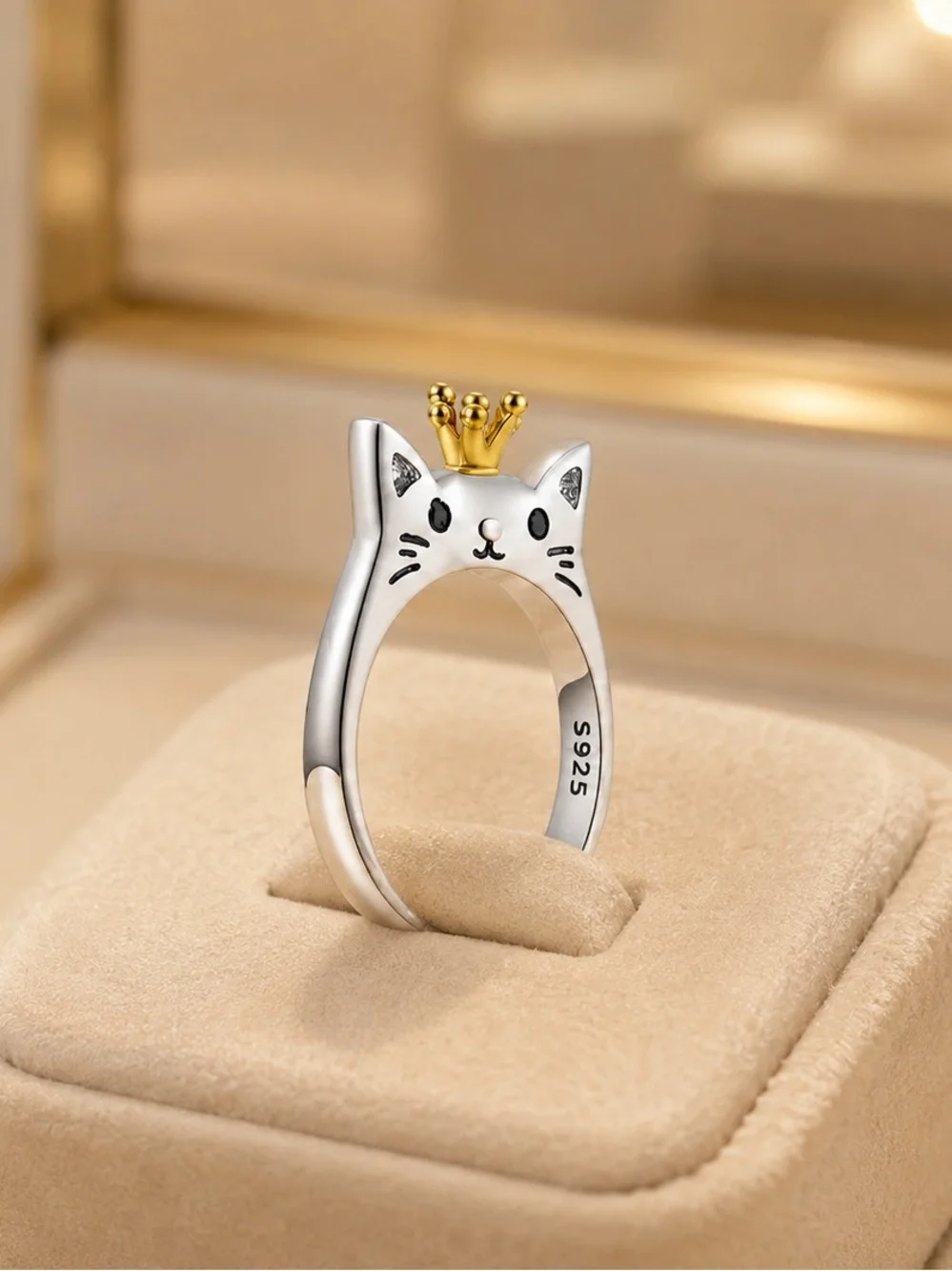 Silver Cat Crown Ring for Pets Lovers - White and Gold